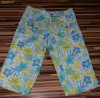 pantaloni treisfert inflorati pret 30 lei