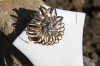 Brosa 18 k , 14.95 g, diamante - 4620 lei