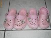 papucei/saboti/sandalute/incaltaminte vara fetite HELLO KITTY UK marimile 24/25