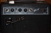 Vand sau schimb Amplificator SquierAmp SP10, pentru chitara electrica si muzica