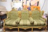 vand canapea stil baroc  vechime aproximativ 80 de ani , stare foarte buna pret1200 euro negociabil