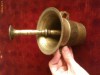 Mojar   MICUT, cu pistil  ,bronz, inaltime 10 cm,diametru baza 6,5 cm, diametru gura 11cm , pistil lungime 13 cm , diametru capete 3,5 cm , Superb ,