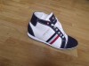 GHETE TOMMY HILFIGER DIN PIELE  ,MODEL 2012! CALITATE GARANTATA!