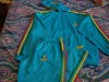 Vand Trening Adidas NOU , MODEL DEOSEBIT cu Gluga de Barbat Barbati Barbatesc  Albastru deschis Bleu marimea L si XL