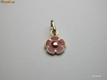 PANDANTIV PLACAT CU AUR GALBEN DE 18 K CU EMAIL ROSU foto