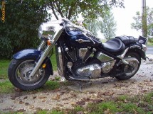 Motocicleta KAWASAKI VN2000 /2004.