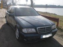 MERCEDES C180 foto