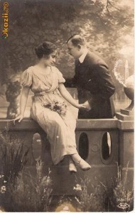 T FOTO 32 Romantica -Indragostiti -scrisa 6 decembrie 1918 -de catre Mimi,  Domnisoarei Ecaterina Alecxiu , str. Carol, Bucuresti foto
