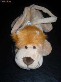 Geanta/ gentuta mica pentru copii/ fetite din plus, plush, cu fermoar si tortite sub forma de animalut (leu/ leut). Cadou ideal Mos Craciun foto