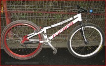 BICICLETA DE TRIAL MAGELAN TUCANA,ECHO,TRIALL,MAGURA  ------   1300 LEI