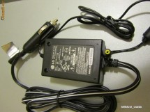 Vand incarcator masina Lg 9,8V , 2,6A pentru dvd player portabil