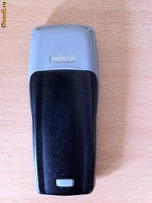 Vand Nokia 1100,merge impecabil .