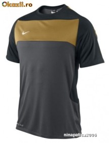 TRICOU NIKE FEDERATION II  O R I G I N A L !!! MARIMEA M