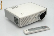 videoproiector BENQ W500 HD (720p) foto