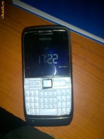 vand nokia e71 alb white 9,5/10