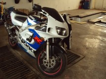 suzuki gsx-r 600 photo suzuki gsx-r 600