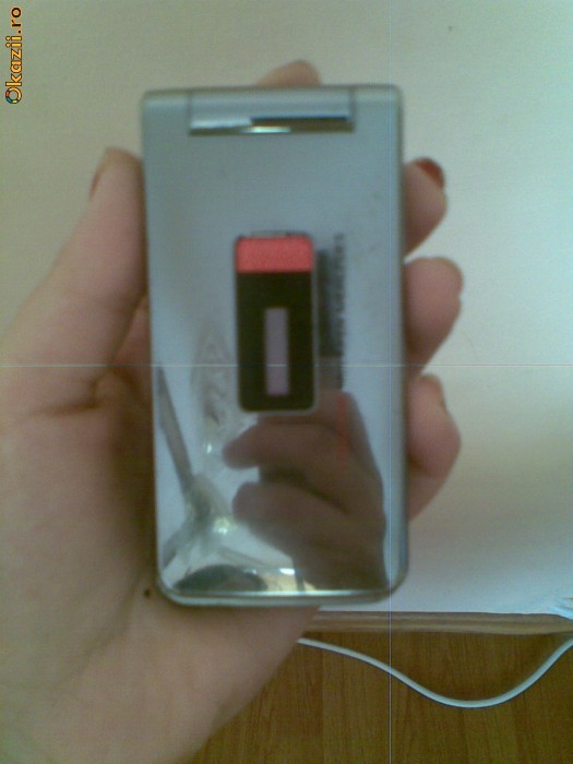 telefon sharp 770sh foto mare