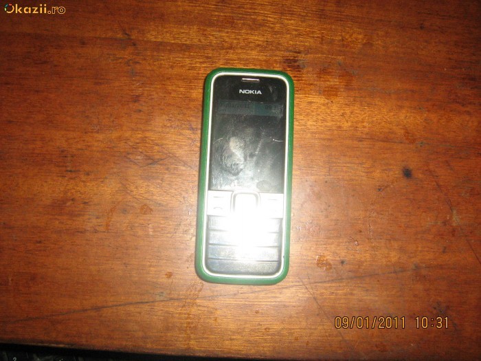 Nokia 7310 SuperNova foto mare