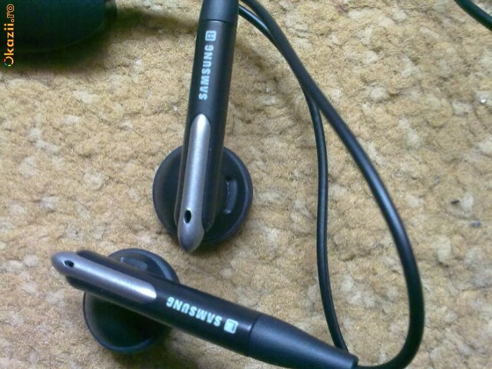 Vand/schimb Handsfree Original Samsung Stereo foto mare