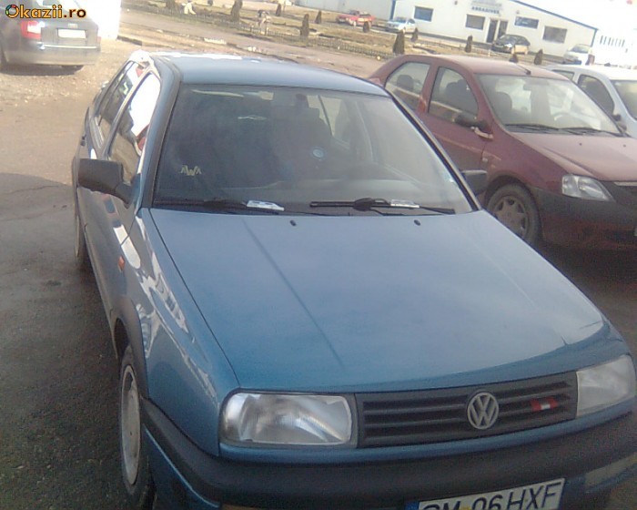 VAND SAU SCHIMB VW VENTO 1.8 BENZINA foto mare