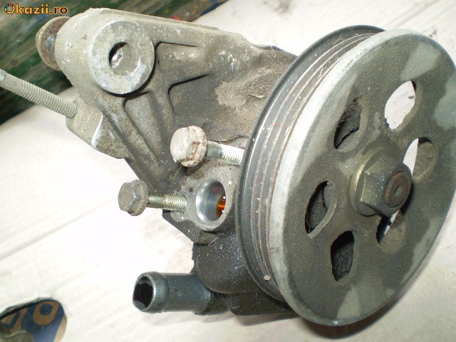 POMPA SERVO DIRECTIE HONDA CIVIC foto mare