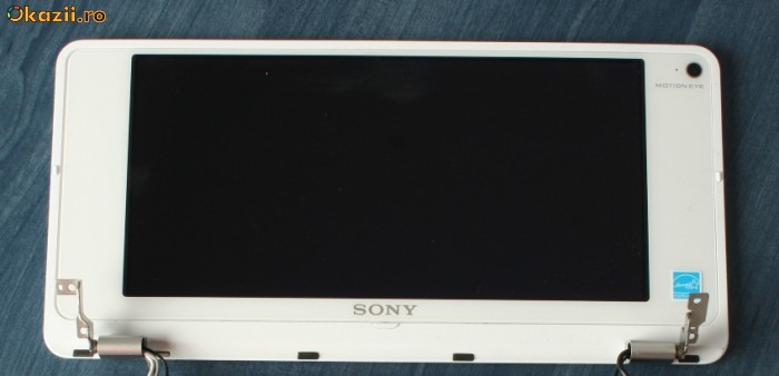 Display Sony Vaio P11Z foto mare