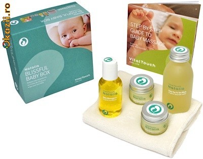 Cosmetice organice Set bebelus fericit foto mare