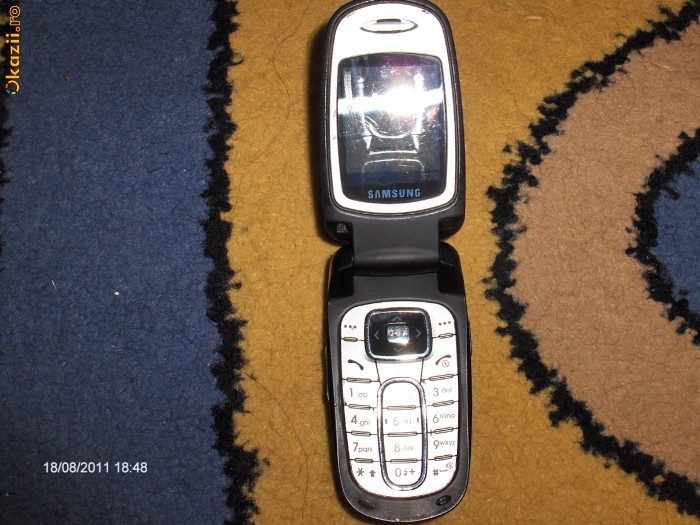 De vanzare samsung e730 !! poze reale!! foto mare