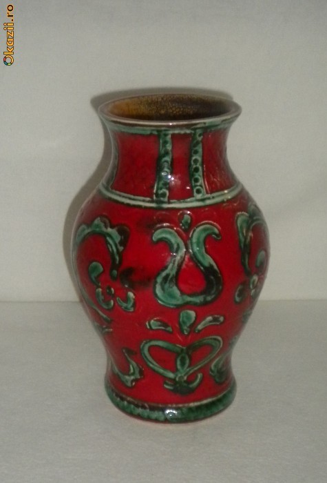 Vaza din ceramica cu model verde foto mare