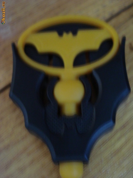 Lansator de proiectil logo Batman surpriza cereale foto mare