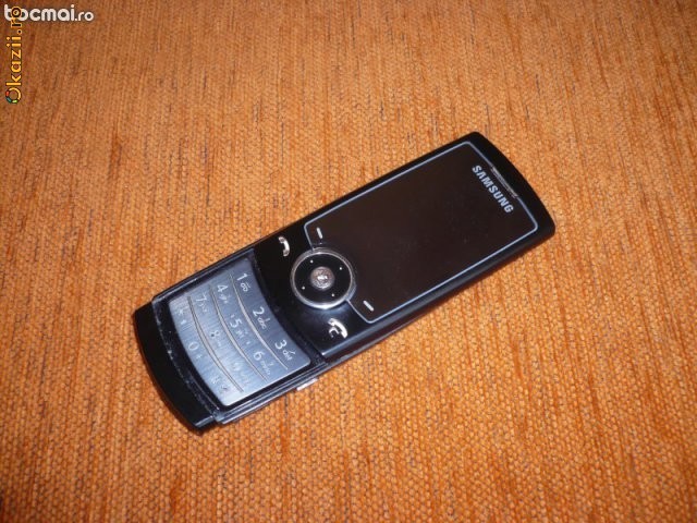 Vand Samsung U600 foto mare