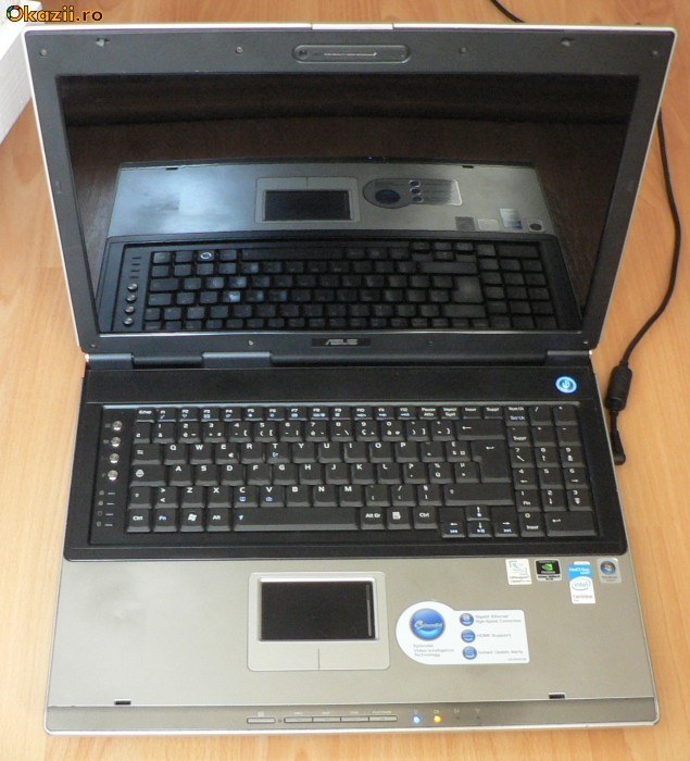 Vand Asus Z83SV (HDMI ,Tuner TV ,display 17) defect , sau componente foto mare