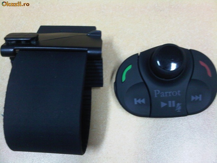 Parrot Control pad (for MKi Bluetooth hands-free car kits) foto mare