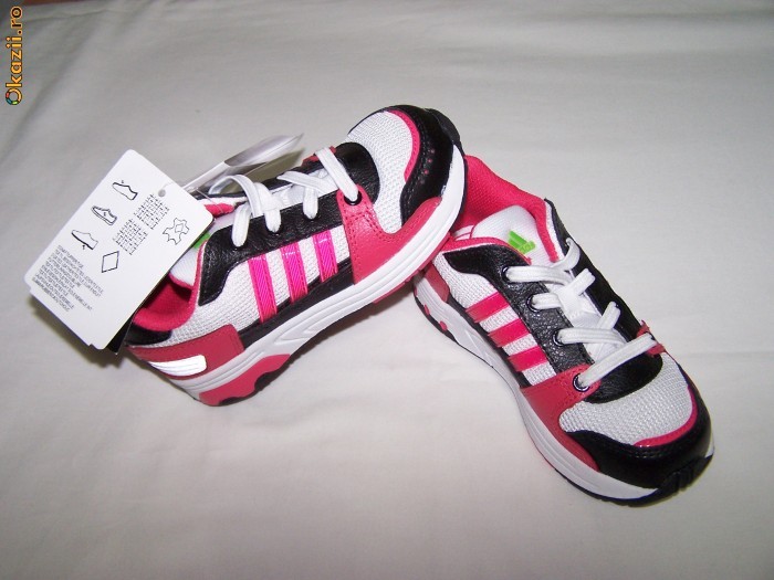 Adidasi originali, piele/textil, noi, marca ADIDAS ADIFIT  nr  26 si 27 foto mare