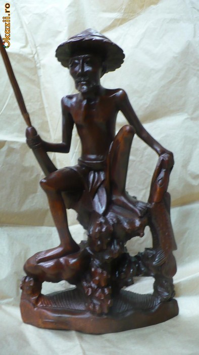 Statueta PESCAR lemn foto mare