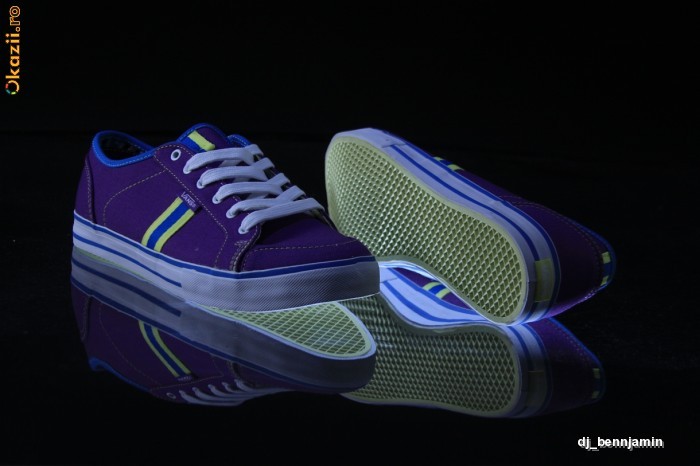 Tenisi VANS Wellesley Low marimea 38 / 38,5 / 39 / 40 / 40,5 / 41 skate sk8 skateboard shoes foto mare