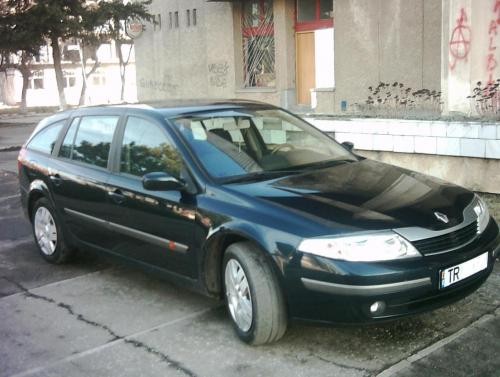 Renault Laguna II foto mare