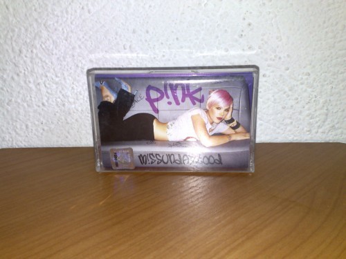 Cel mai tare album PINK! foto mare