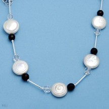 Superb Lantisor cu  36.00ctw Mother of pearls and CZ{Lantisoare} foto
