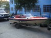 barca cu motor