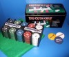 POKER TEXAS HOLD'EM 200 jetoane 2 pachete de carti  patura pentru joc..