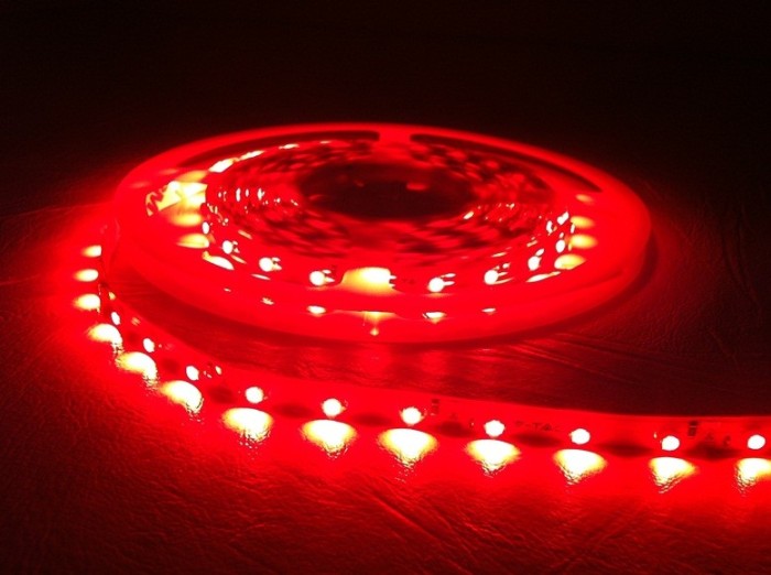 Banda led cu 60 SMD-uri 3528/ metru , rosie , Non Waterproof, 12V, 4.8w pret pe rola 5 ml foto mare Banda led cu 60 SMD-uri 3528/ metru , rosie , Non Waterproof, 12V, 4.8w pret pe rola 5 ml foto mare